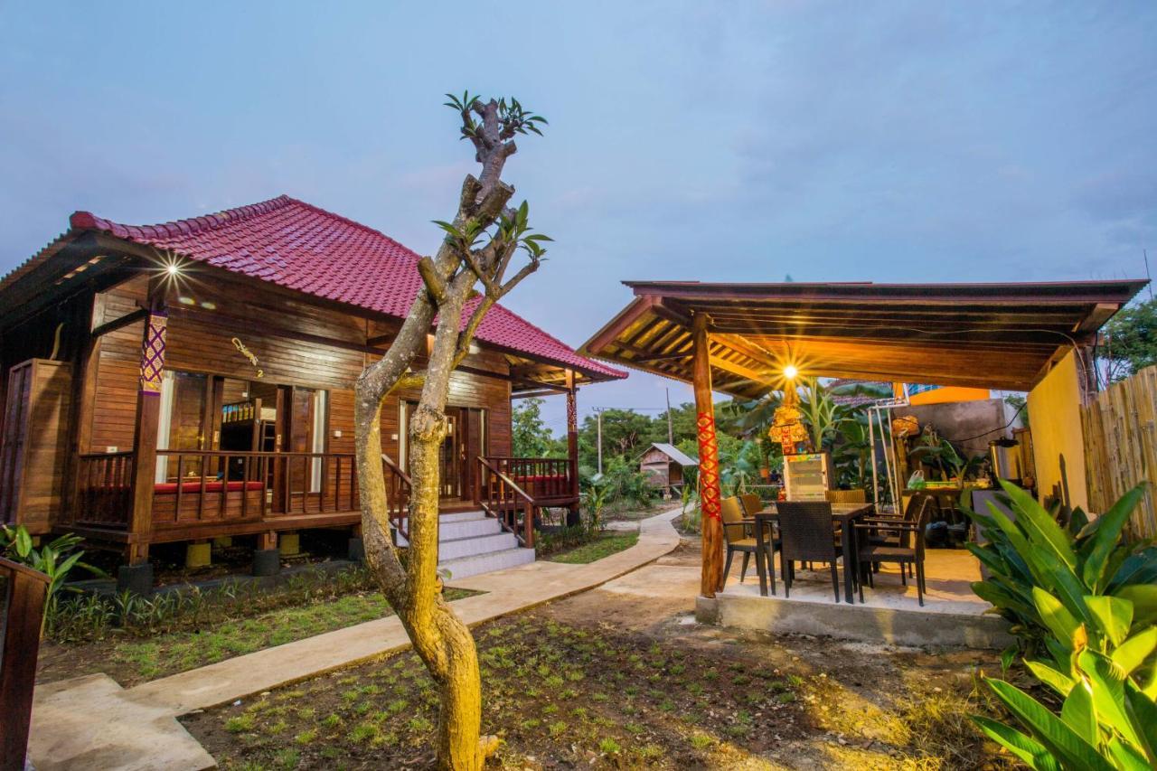 Uma Hostel Lembongan Eksteriør bilde