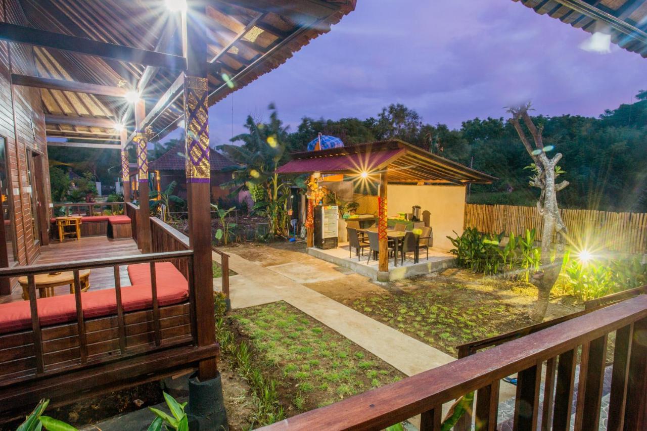 Uma Hostel Lembongan Eksteriør bilde