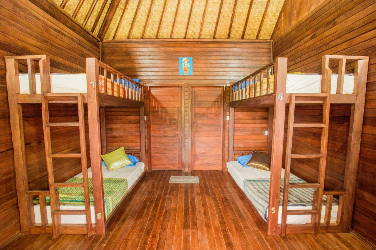 Uma Hostel Lembongan Eksteriør bilde